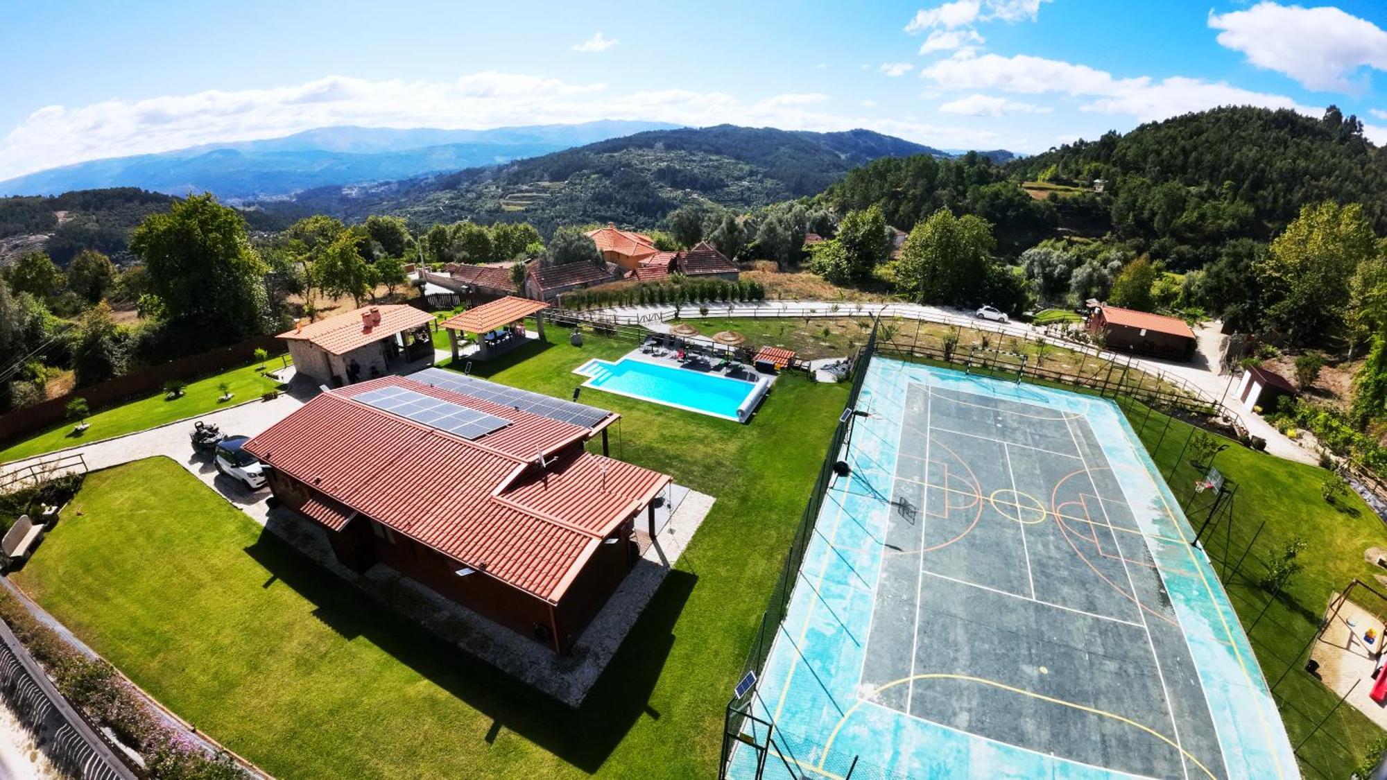 Villa Ramiro Celorico De Basto Dış mekan fotoğraf